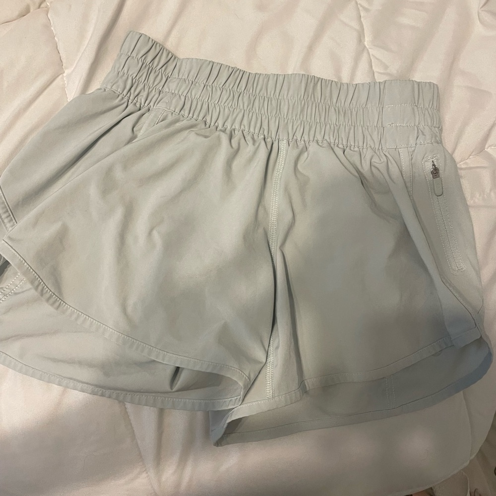 Tracker size 6 lululemon shorts